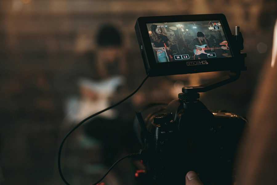 7 Steps to Split Long Videos for Instagram Stories
