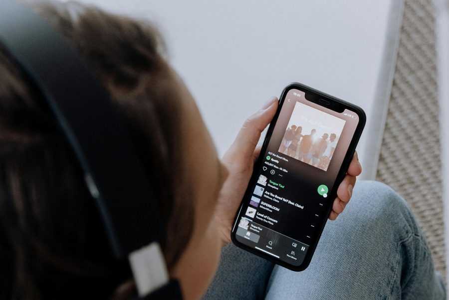 4 Steps to Add Multiple Songs to a YouTube Video on Phone