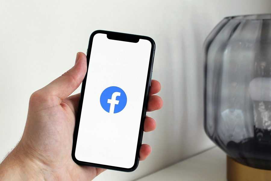 7 Steps to Delete a Photo Comment on Facebook Using Your Phone